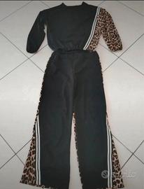 Tuta con pantaloni a palazzo con inserti macu