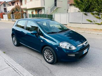 Grande punto evo 1.3 MTJ 5 P 2012 75CV
