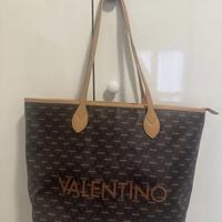 Borsa valentino