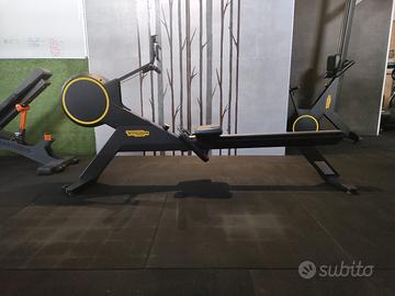 Skillrow Vogatore Technogym 