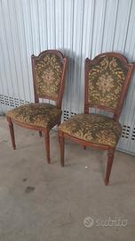 Due sedie d'epoca 