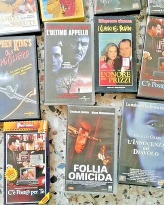 Stock lotto 22 videocassette VHS vari titoli