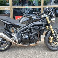 Triumph Speed triple 1050