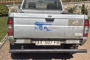 Nissan king cab