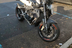 Vedo brutale MV Agusta 920