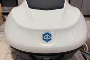 Bauletto originale Piaggio Beverly (Bianco Lucido)