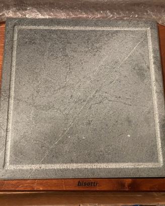 Pietra ollare Bisetti con base in legno mai usata