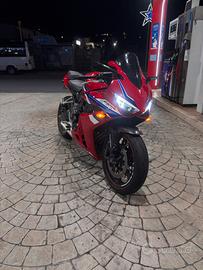 Honda CBR 650R A2