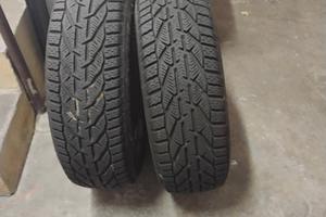Gomme Auto Invernali 185/ 60/ R15