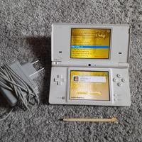 Nintendo dsi bianco con giochi