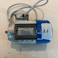 Motore Trifase 11