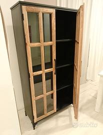 VETRINA STILE INDUSTRIALE