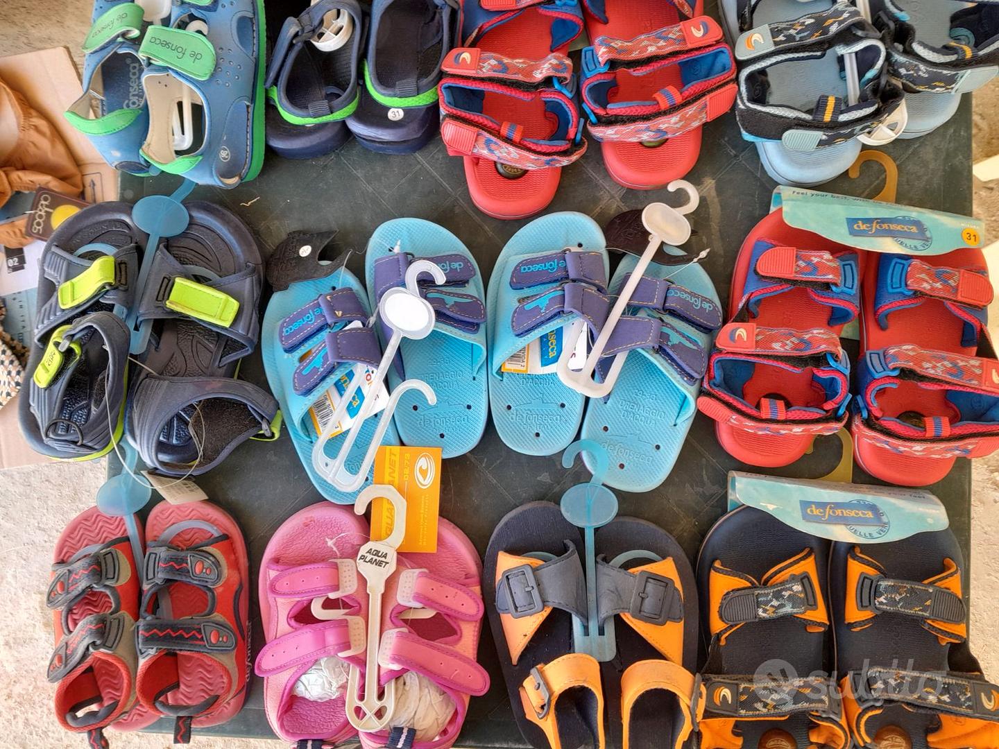 STOCK SANDALI SCARPE APERTE BIMBO BAMBINI Tutto per i bambini In vendita a Brindisi