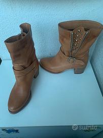 Stivaletto in morbida pelle 38