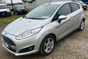 Ford Fiesta 1.5 TDCi 75CV 5 porte Titanium
