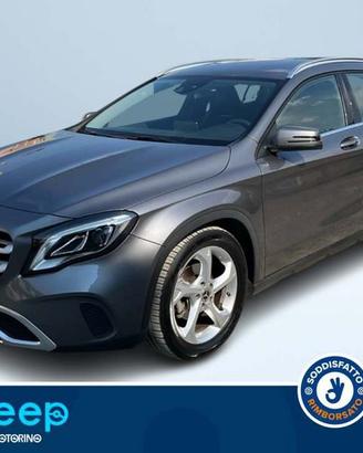 Mercedes-Benz GLA 180 SPORT AUTO