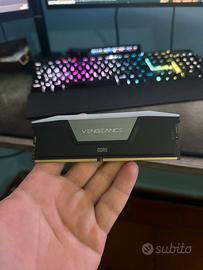 RAM DDR5 CORSAIR VENGEANCE RGB INTEL