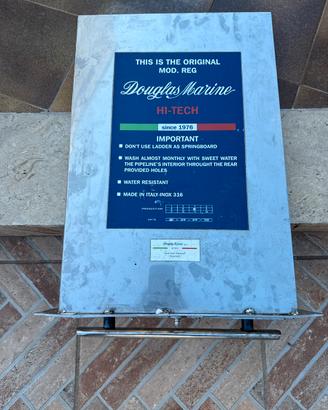 Scaletta 4 scalini Douglas Marine