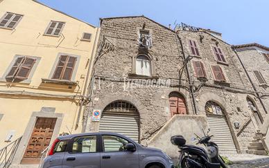 APPARTAMENTO NEL CUORE DEL CENTRO STORICO