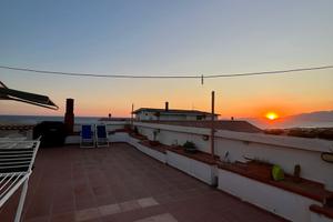 Super attico panoramicissimo (baia murena)