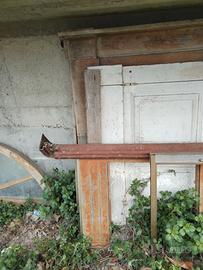 Numero 2 porte antiche