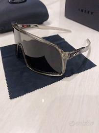 Oakley Sutro 9406 Occhiali polarizzati sunglasses