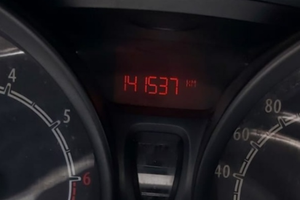 Macchina Ford 5 porte a gas