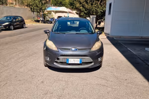 Ford Fiesta 1.4 5 porte Bz.- GPL Titanium