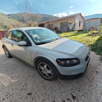 volvo c30 momentium d4