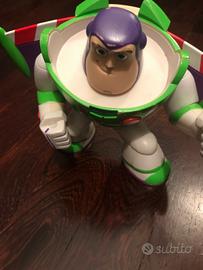 Buzz lightyear