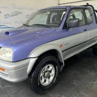 Mitsubishi L200 D.cab 2.5 tdi GLS Target 2ab 4wd