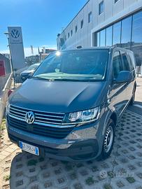 caravelle volkswagen 2024 150cv T6 PL Autocarro