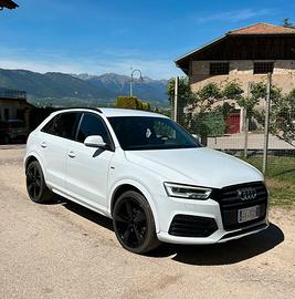 Audi Q3 S-line