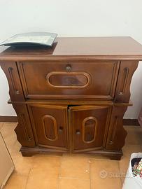 Mobiletto porta TV
