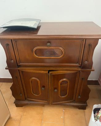 Mobiletto porta TV