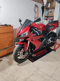 yamaha r1 20v 