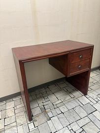 Piccola scrivania