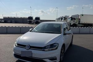 Volkswagen Golf 7,5 2018 115cv