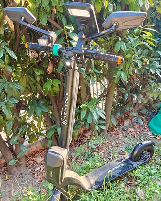 Monopattino Elettrico Augment (35KM) + Accessori