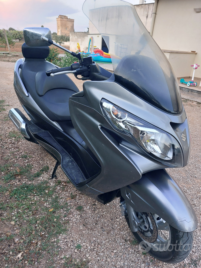 Vendo Suzuki Suzuki Burgman 400 K7 Usato Scooter Suzuki Burgman