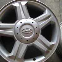 2 cerchi in lega Hyundai 16 pollici