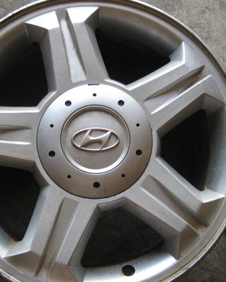2 cerchi in lega Hyundai 16 pollici