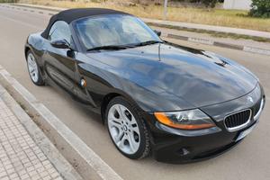 Z4 2.2i (storica)