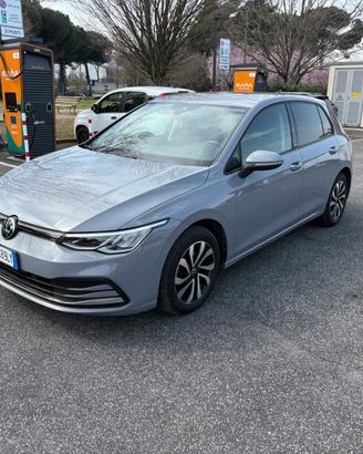 Volkswagen Golf 2.0 TDI 150cv DSG