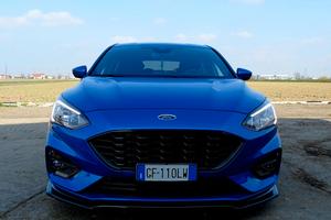 ford focus mk4 st-line