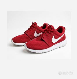 Nike Roshe One Rosse - Taglia 42.5 - Prezzo tratta