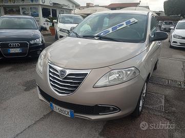 Lancia Ypsilon 1.2 GPL di serie Ecochic 69cv Gold