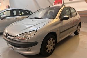 Peugeot 206 1.1 5p. XT