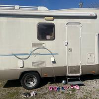 Camper Ford Rimor europeo