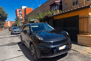 Lynk e co 01